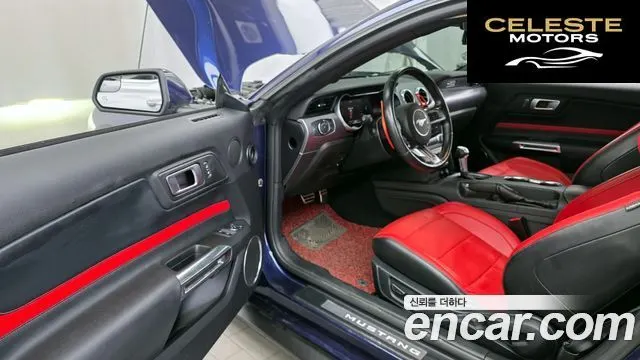 FORD Coupé 2020 — photo 10 sur 20