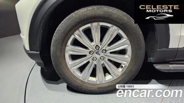 FORD 62.3 Limited 4WD 2020 — photo 5 sur 20