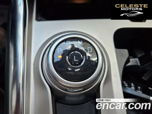FORD 62.3 Limited 4WD 2021 — photo 9 sur 24