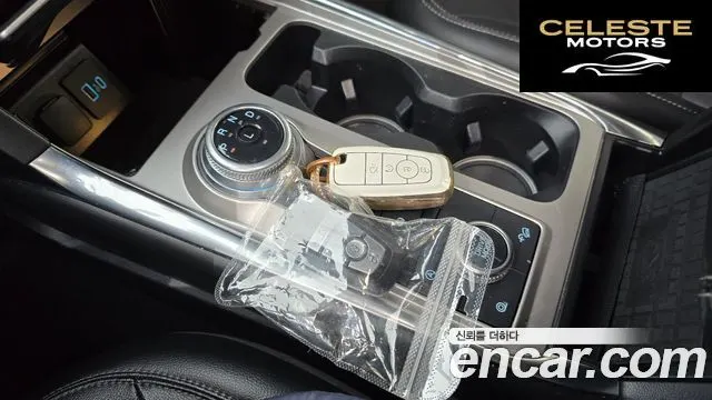 FORD 62.3 Limited 4WD 2021 — photo 9 sur 20