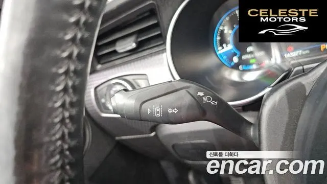 FORD Cabriolet 2019 — photo 15 sur 20