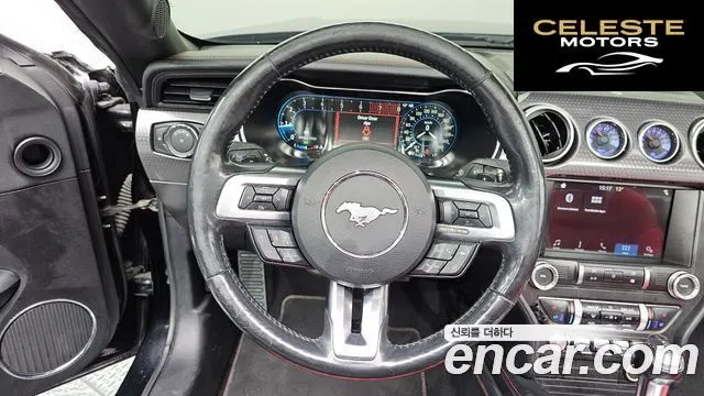 FORD Cabriolet 2019 — photo 17 sur 20