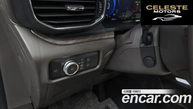 FORD 63.0 4WD 2022 — photo 17 sur 20