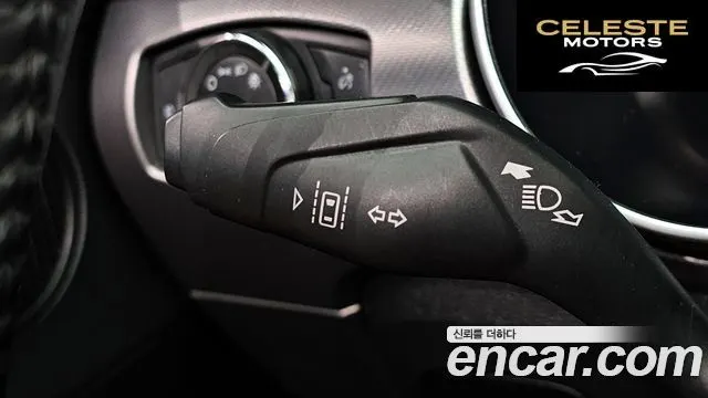 FORD Cabriolet 2021 — photo 14 sur 20