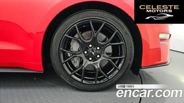 FORD Cabriolet 2021 — photo 5 sur 20