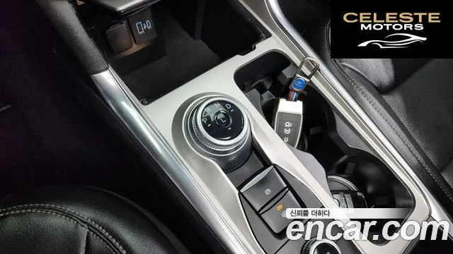 FORD 62.3 Limited 4WD 2021 — photo 9 sur 26