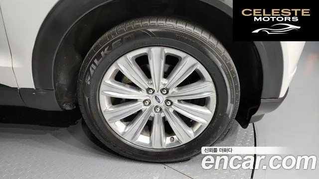 FORD 62.3 Limited 4WD 2020 — photo 5 sur 26