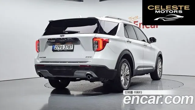 FORD 62.3 Limited 4WD 2022 — photo 2 sur 20