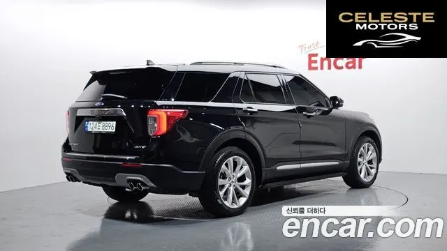 FORD 63.0 4WD 2021 — photo 2 sur 20