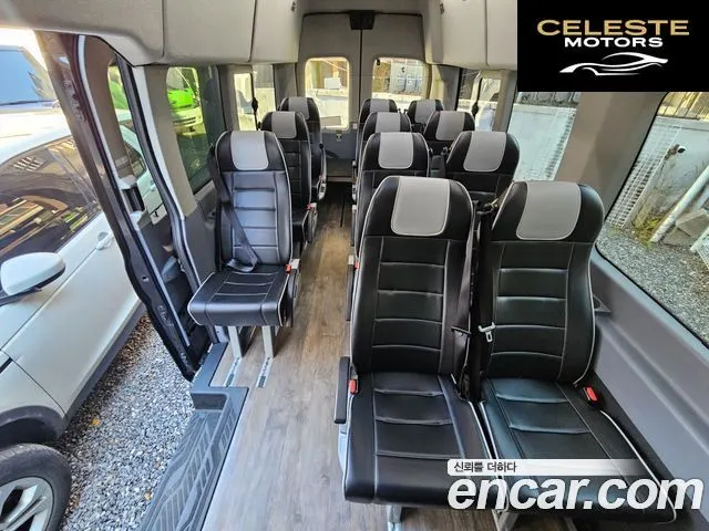FORD 3.7 2018 — photo 15 sur 17