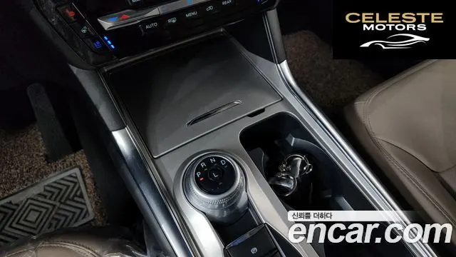 FORD 62.3 Limited 4WD 2022 — photo 8 sur 20