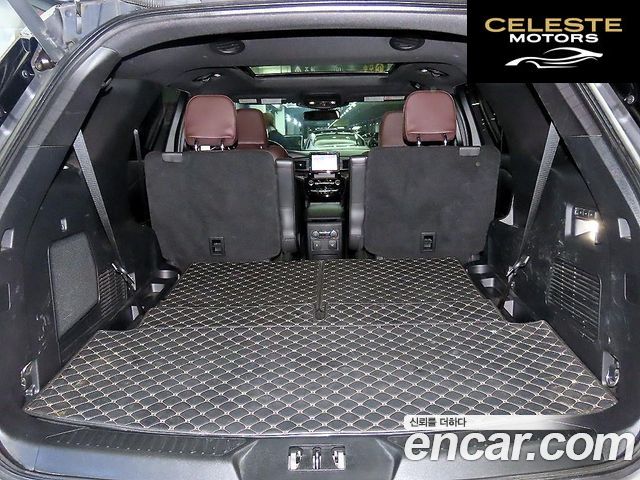 FORD 63.0 4WD 2022 — photo 17 sur 26