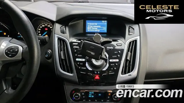 FORD 2.0 2015 — photo 17 sur 20