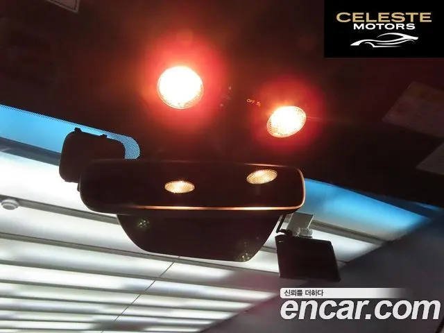 FORD Cabriolet 2019 — photo 11 sur 26