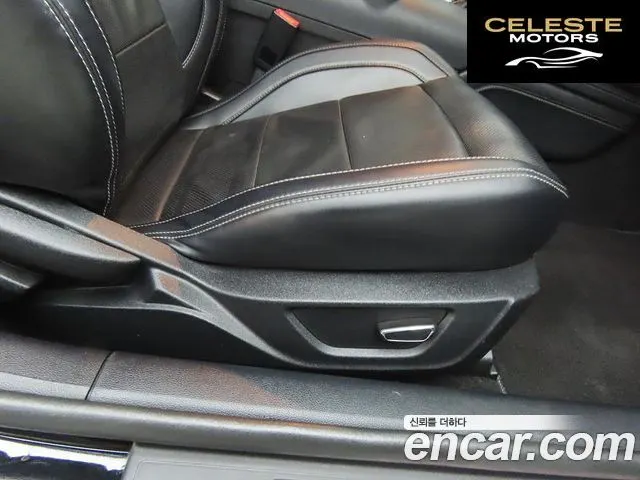FORD Cabriolet 2019 — photo 13 sur 26