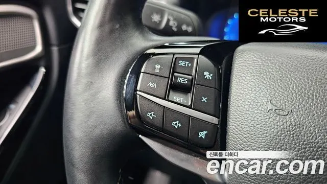 FORD 63.0 4WD 2022 — photo 13 sur 26