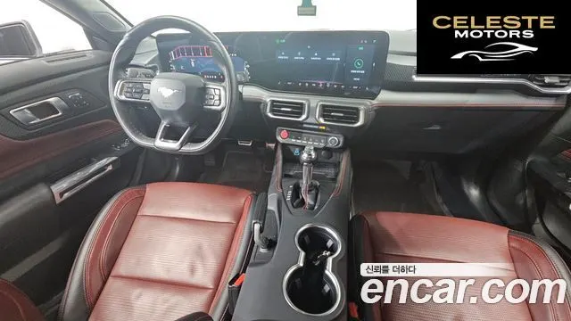 FORD 72.3 Premium Coupé 2024 — photo 7 sur 20