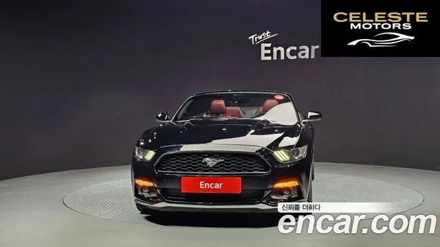 FORD Cabriolet 2017 — photo 3 sur 20
