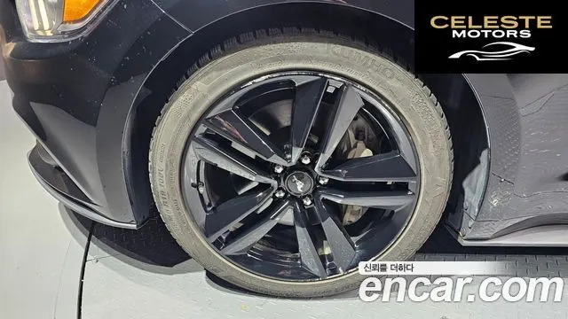 FORD Cabriolet 2017 — photo 5 sur 20
