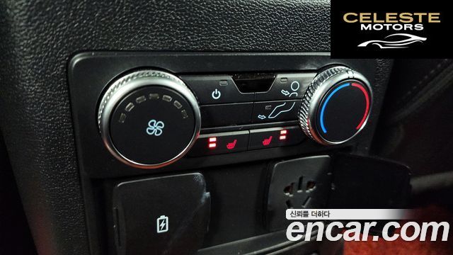 FORD 62.3 Limited 4WD 2022 — photo 19 sur 20