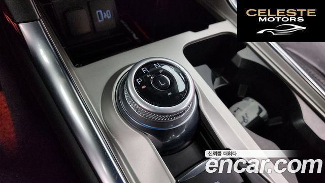 FORD 62.3 Limited 4WD 2022 — photo 9 sur 20