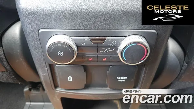 FORD 62.3 Limited 4WD 2020 — photo 18 sur 26
