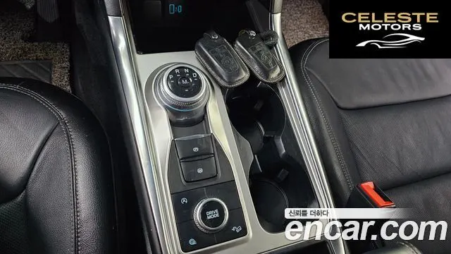 FORD 62.3 Limited 4WD 2020 — photo 9 sur 20