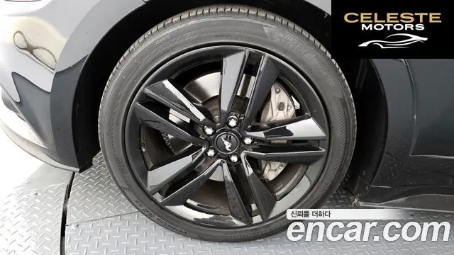 FORD Cabriolet 2015 — photo 5 sur 20