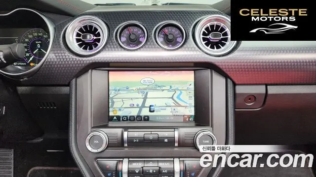 FORD Cabriolet 2019 — photo 17 sur 20
