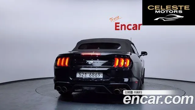 FORD Cabriolet 2019 — photo 4 sur 20