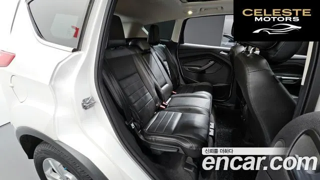 FORD 2.0 2014 — photo 12 sur 20