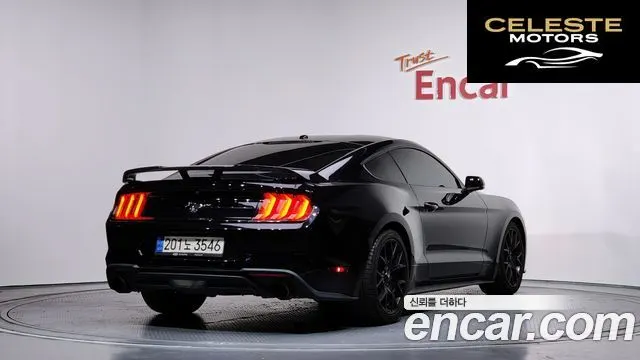 FORD Coupé 2018 — photo 2 sur 20