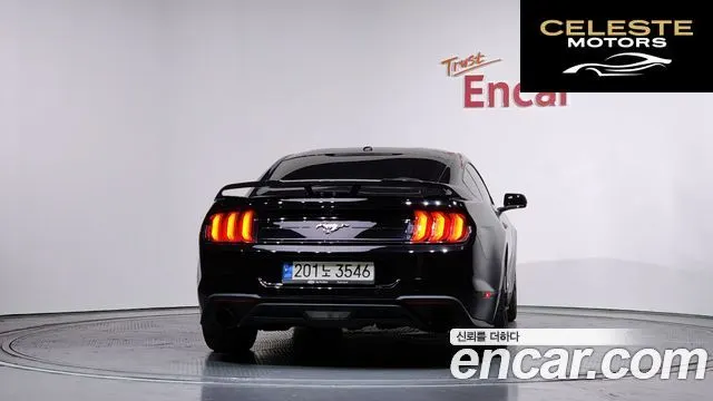 FORD Coupé 2018 — photo 4 sur 20