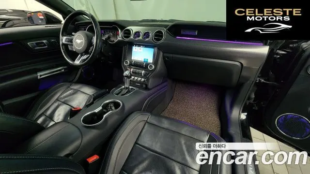 FORD Coupé 2018 — photo 7 sur 20