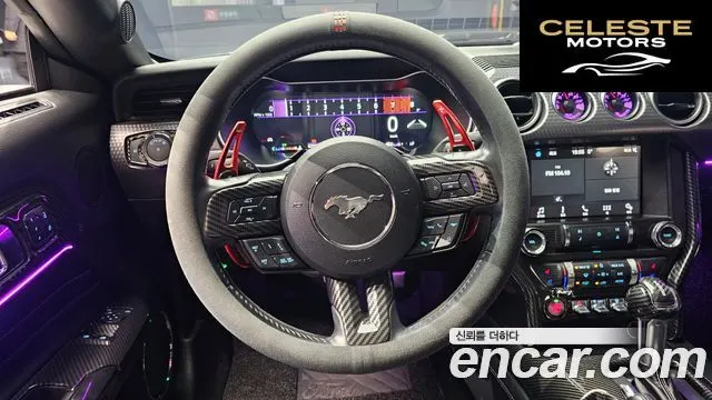 FORD Coupé 2018 — photo 13 sur 20