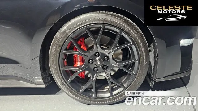 FORD Coupé 2018 — photo 5 sur 20