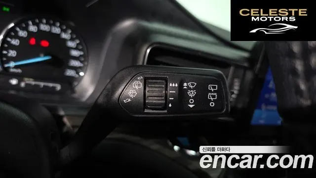 FORD 62.3 Limited 4WD 2022 — photo 15 sur 20