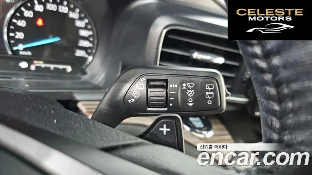 FORD 62.3 Limited 4WD 2020 — photo 13 sur 20