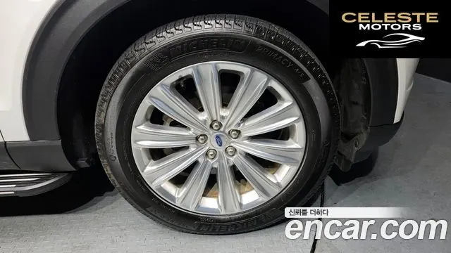 FORD 62.3 Limited 4WD 2020 — photo 5 sur 20