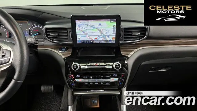 FORD 62.3 Limited 4WD 2021 — photo 14 sur 20