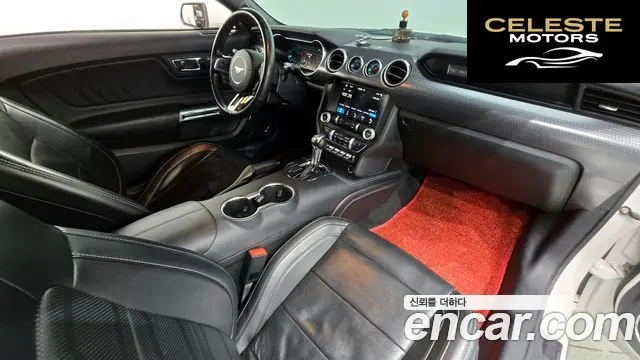 FORD Coupé 2019 — photo 7 sur 20