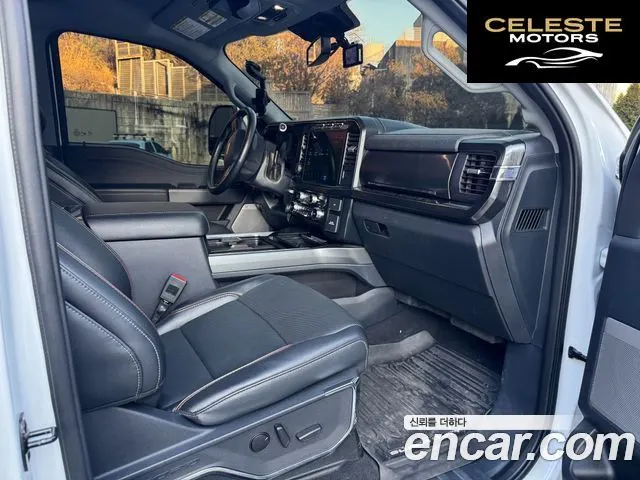 FORD F350 7.3 2023 — photo 13 sur 26