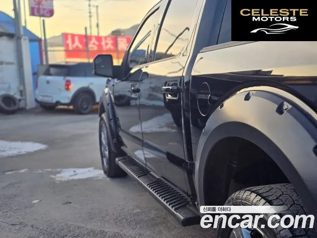 FORD F150 3.5L 2018 — photo 8 sur 26