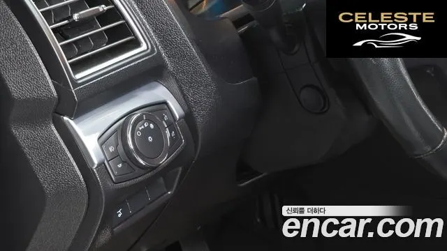 FORD 2.3 Limited 4WD 2018 — photo 16 sur 20