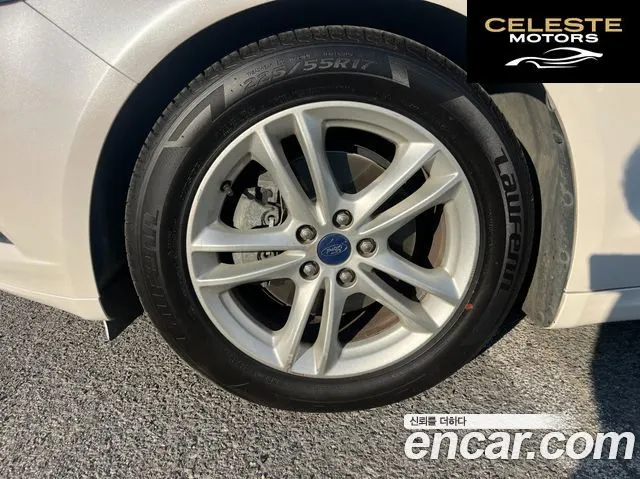 FORD 42.0 2015 — photo 16 sur 23