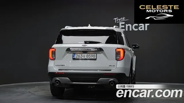FORD 62.3 Limited 4WD 2021 — photo 4 sur 26