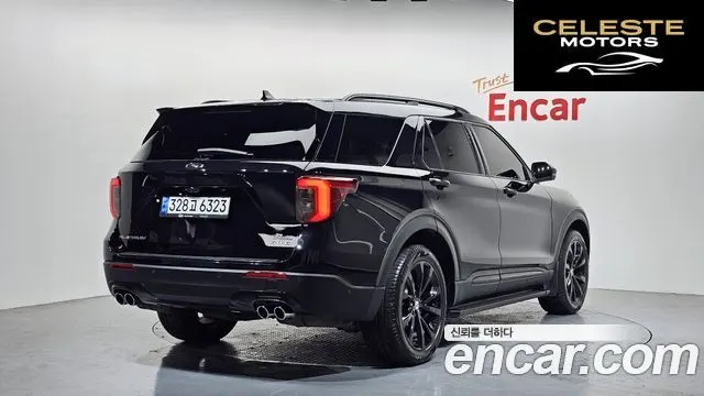 FORD 63.0 4WD 2022 — photo 2 sur 31