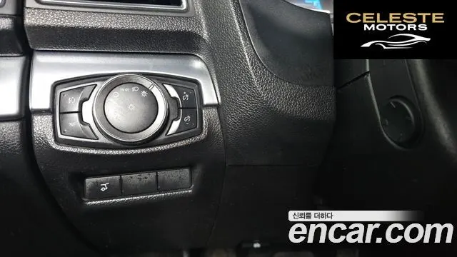 FORD 2.3 Limited 4WD 2018 — photo 16 sur 20
