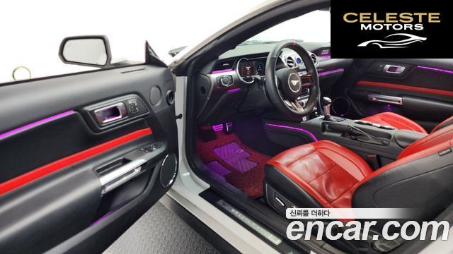 FORD Coupé 2019 — photo 10 sur 20