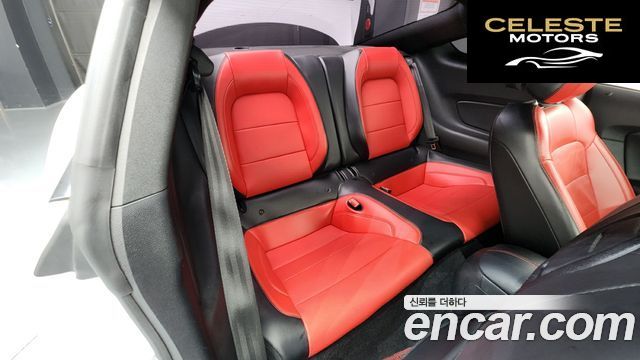 FORD Coupé 2019 — photo 12 sur 20